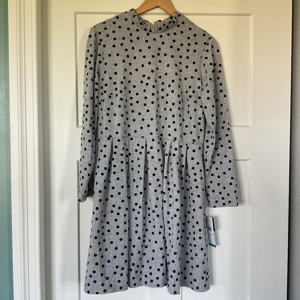 NWT Isabel & Nina Gray & Black Polka Dot Knit Dress Long Sleeve Large